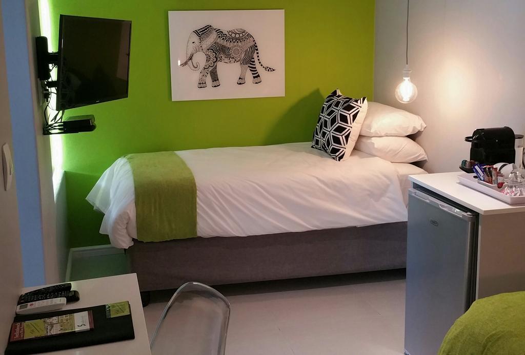 Bed and Breakfast The Vibe Dorp Street Stellenbosch Zewnętrze zdjęcie